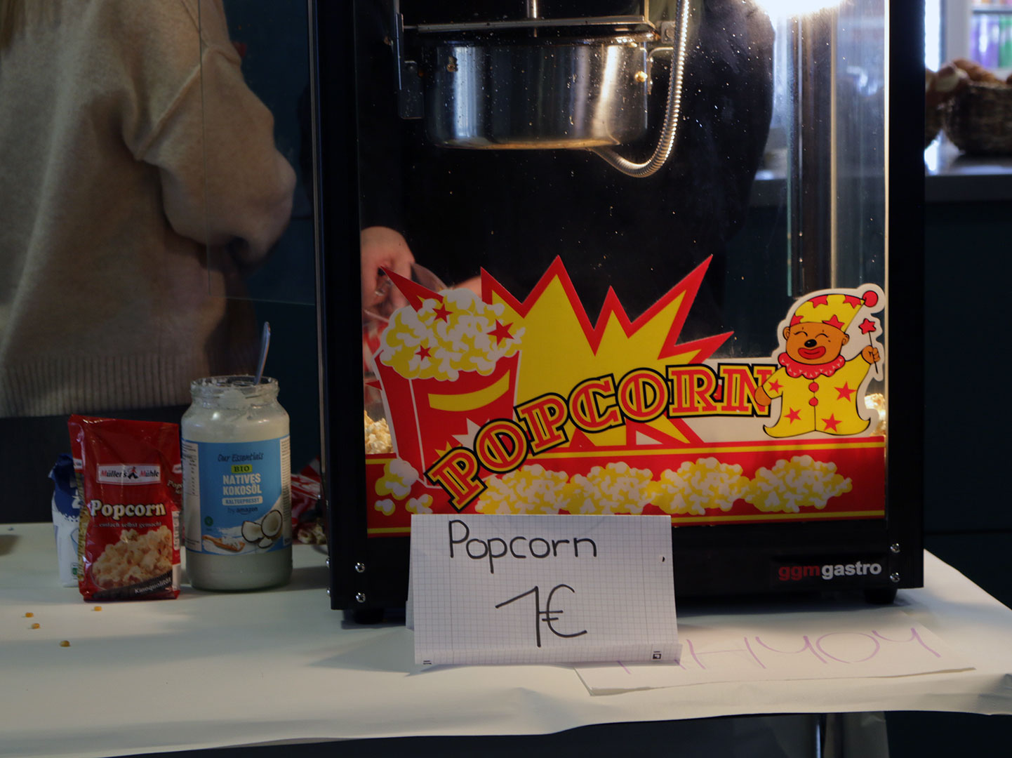 2025-CSBWV-HH-Weihnachtsmarkt-1920-1080-7 CSBWV - Weihnachtsmarkt der Höheren Handelsschule